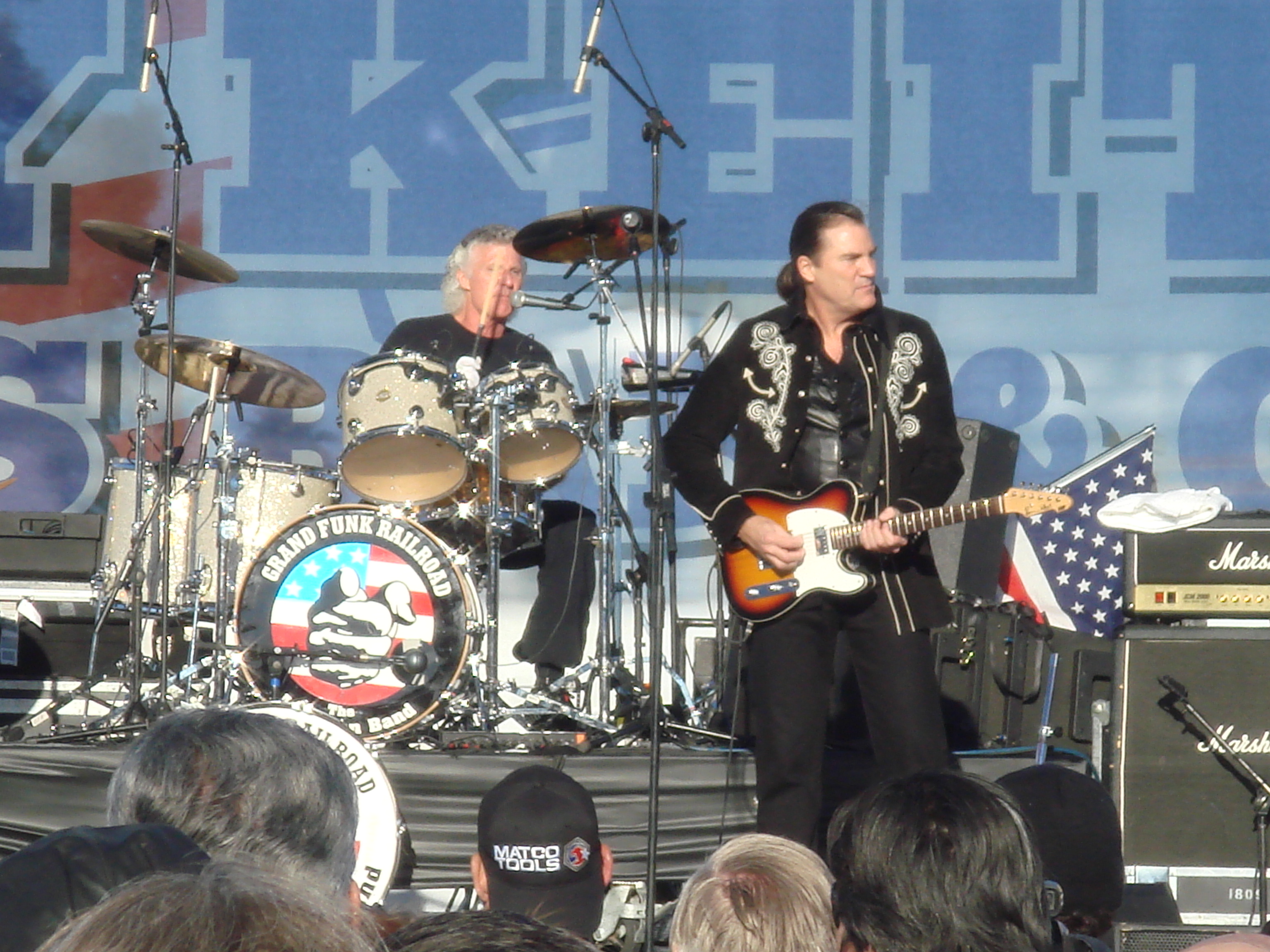 GrandFunkRailroad2008-12-27LightRailOpeningMesaAZ (15).jpg